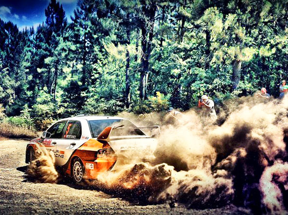 Cronometraje de Rallyes en todo tipo de superficie, toma de tiempos en nieve o tierra.